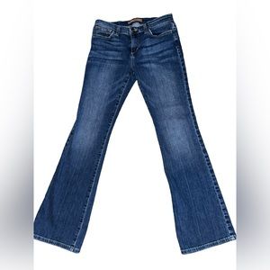 Joe’s Jeans Petite Boot Cut Size 28